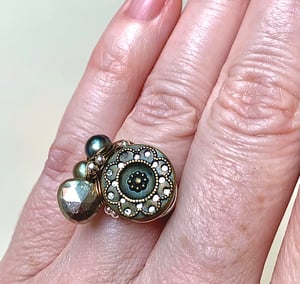 Image of "The Favorite" Bouquet Ring