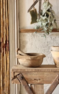 Image 1 of Le mortier en bois