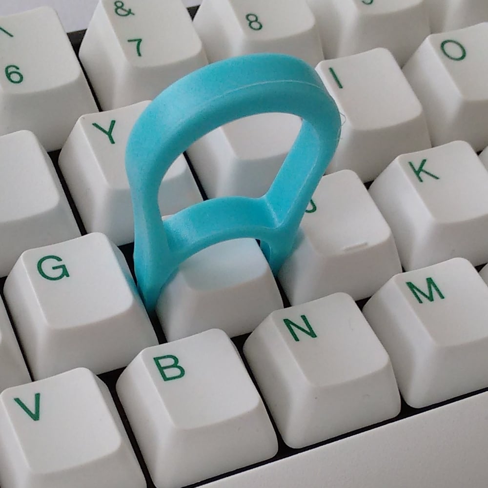 UKKeycaps — Ring Key Puller