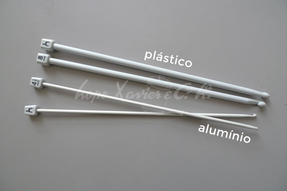 Agulhas de Tricot direitas, com barbela - Pony - Disponível em loja física