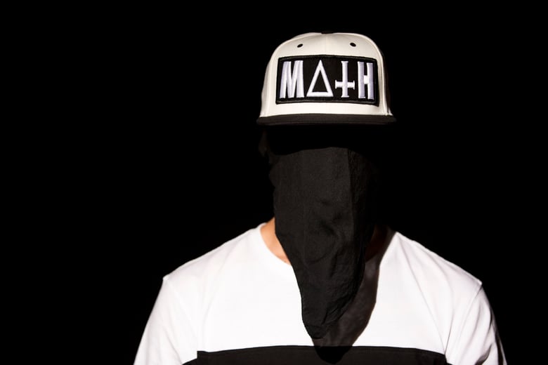 Image of White/Black MVTH Signiture Snapback