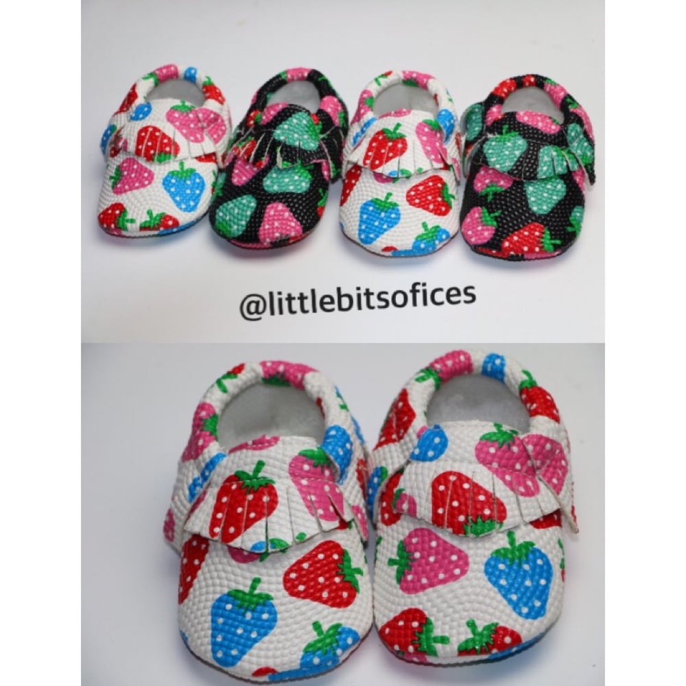 Image of Strawberry moccs