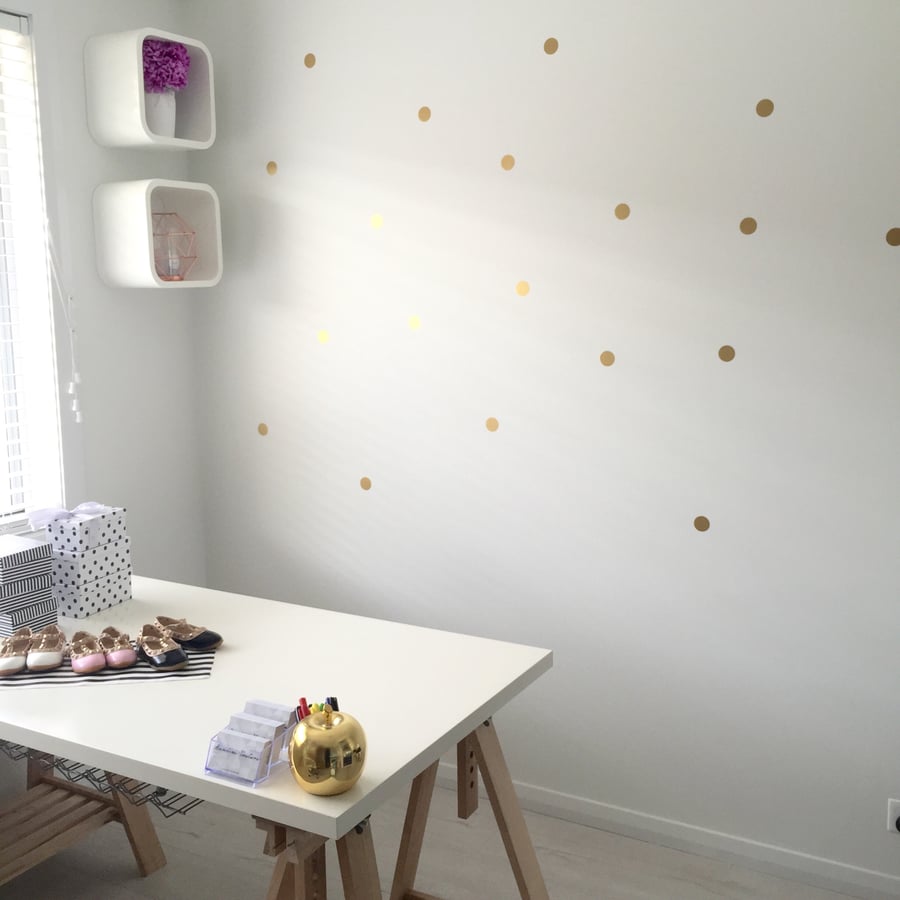 Image of |||| IN STOCK |||| Gold Polka Dot Wall Stickers