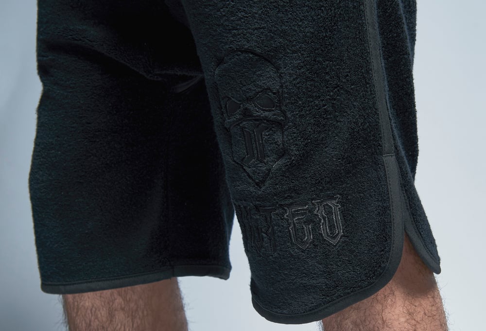 Image of THROW THE TOWELLING shorts