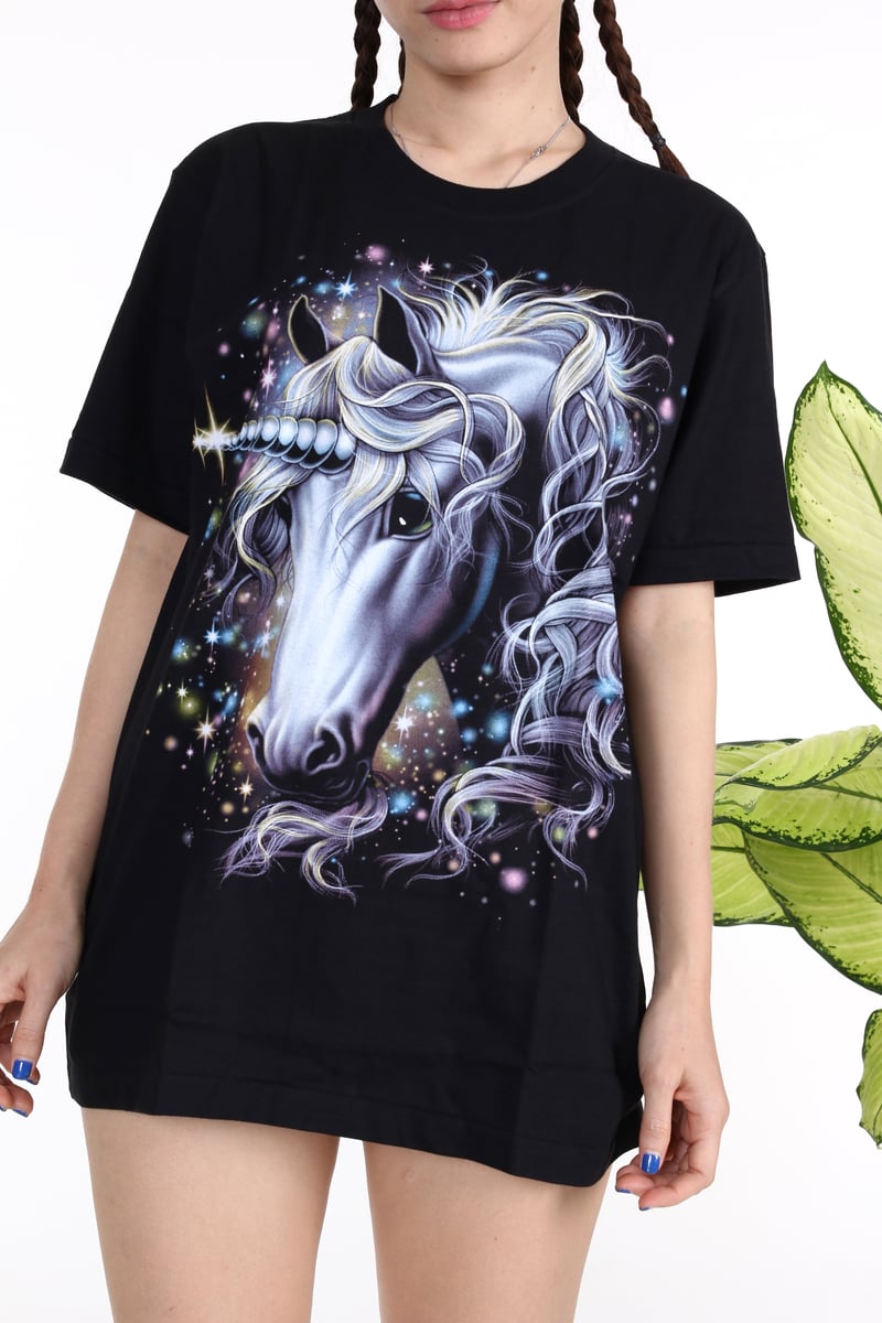 Unicorn Tee in Black Glitters For Dinner