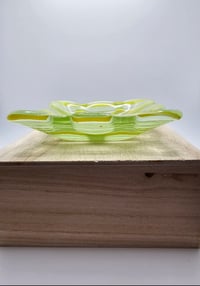 Image 4 of 4" Fused Glass Optics Dish