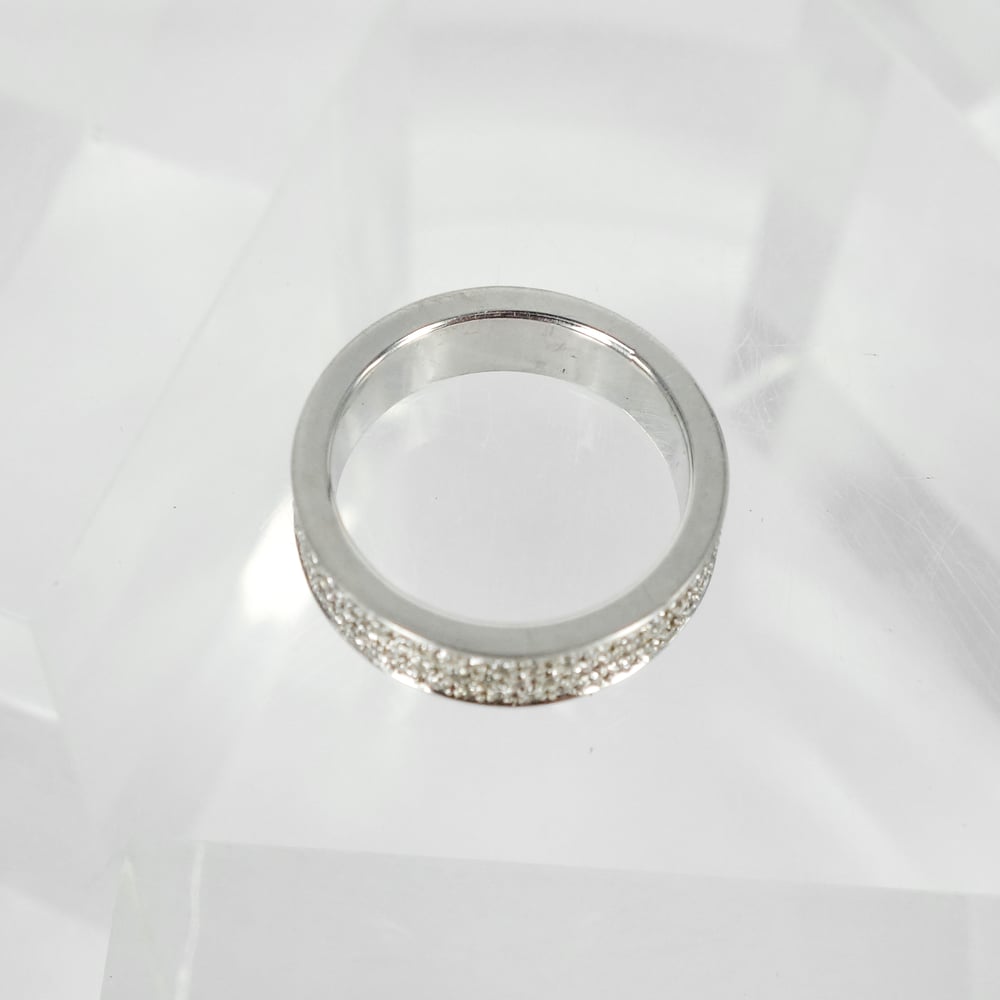 Image of PJ4664 18ct white gold Pave dress ring