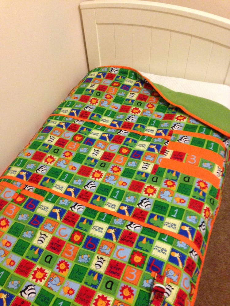 Image of Jungle quilt