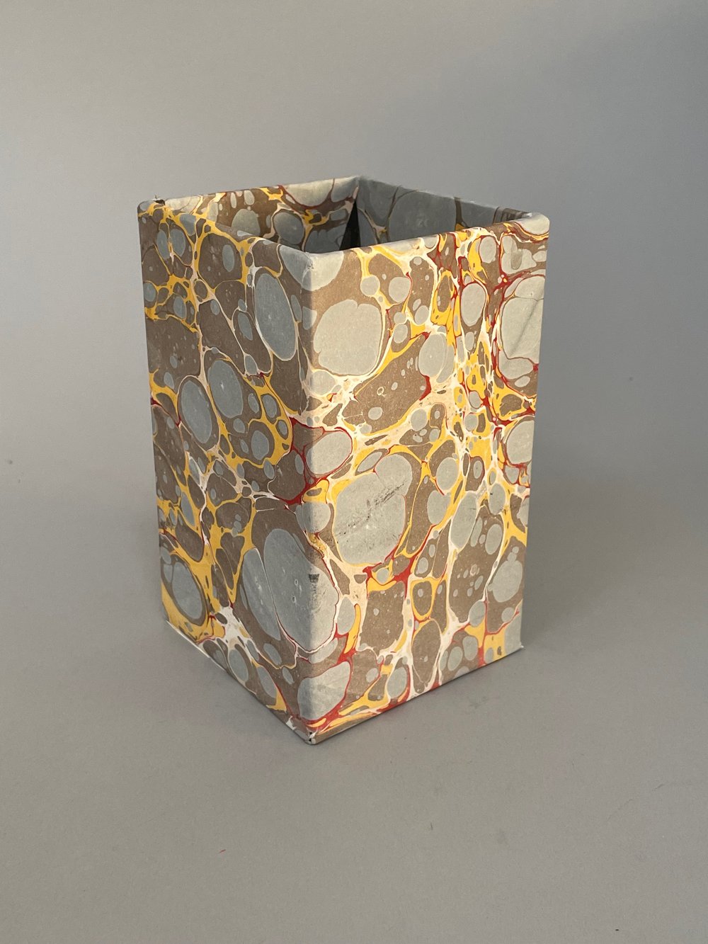 Large square pencil pot 