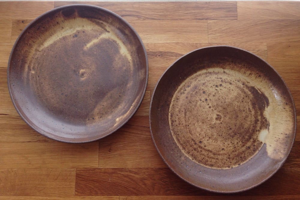 Image of Stoneware Plate Set - Butterscotch