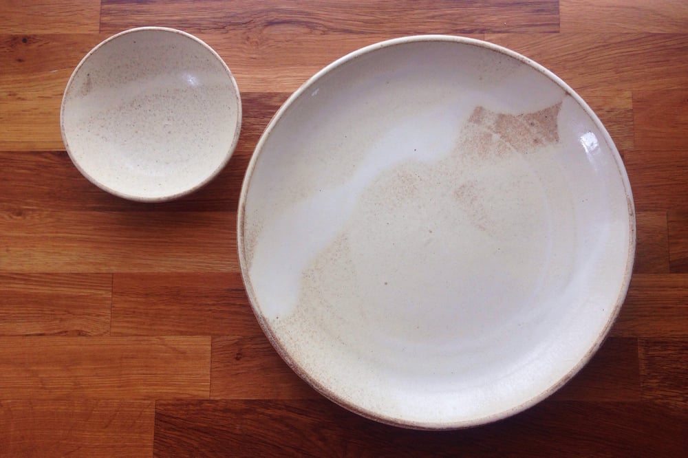 Image of Stoneware Plate Set - Butter