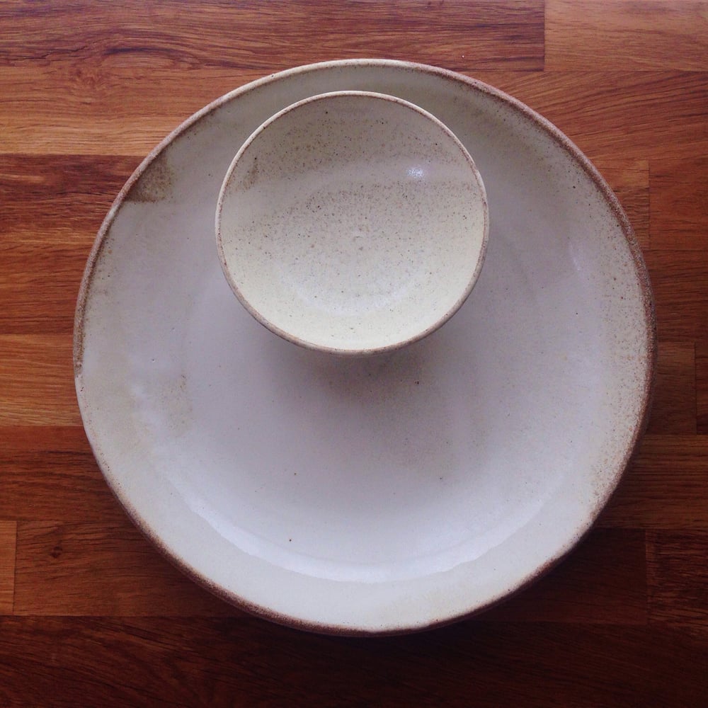 Image of Stoneware Plate Set - Butter