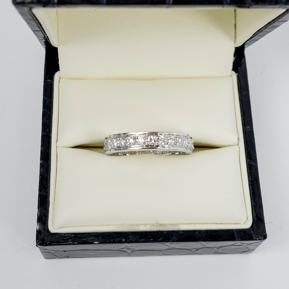 Image of PJ4349 18ct white gold diamond band