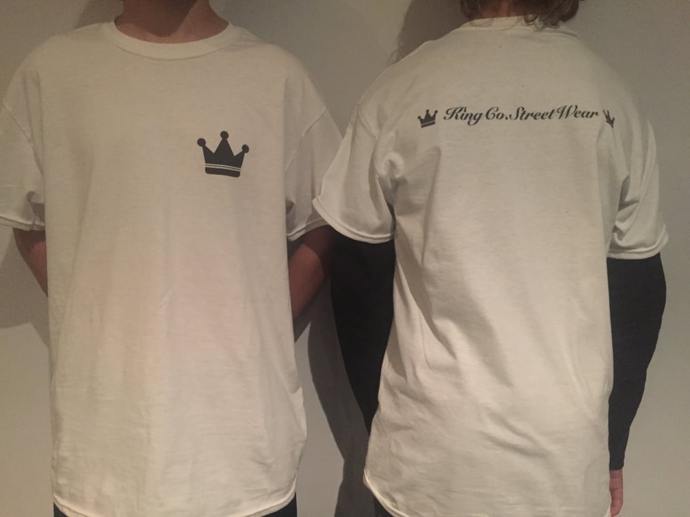 Image of The 'royal' tee