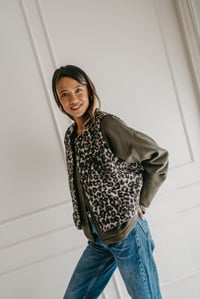 Image 7 of Gilet sans manches LEONY 