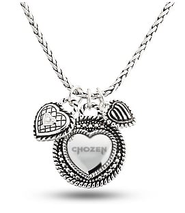 Image of CHOZEN HEART NECKLACE