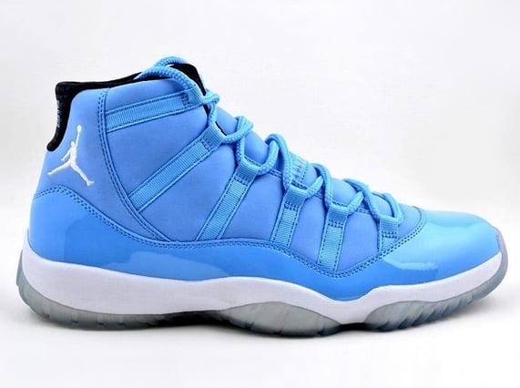 jordan-11-retro-pantone-steveskicks