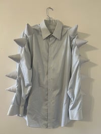 Spike button up 