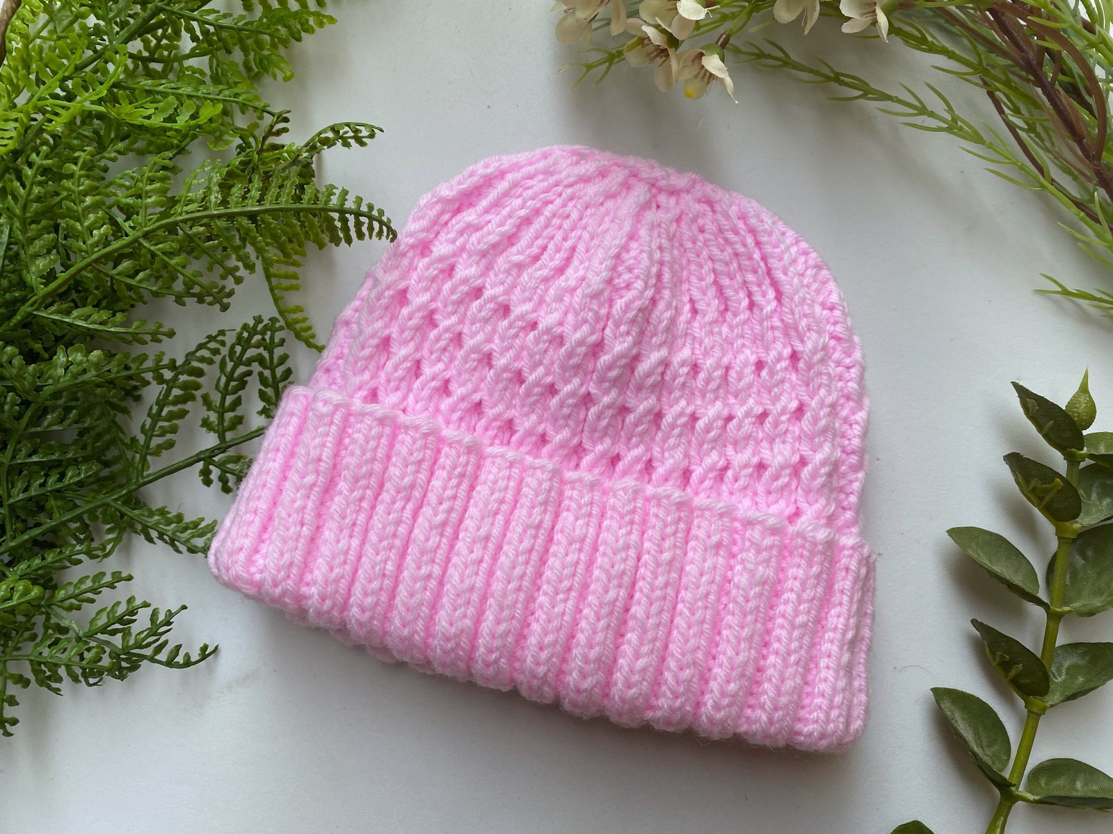 Hand knitted hot sale baby hats uk