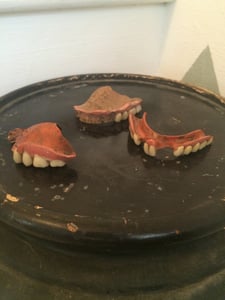 Image of Antique vulcanite dentures in original box 1890-1910