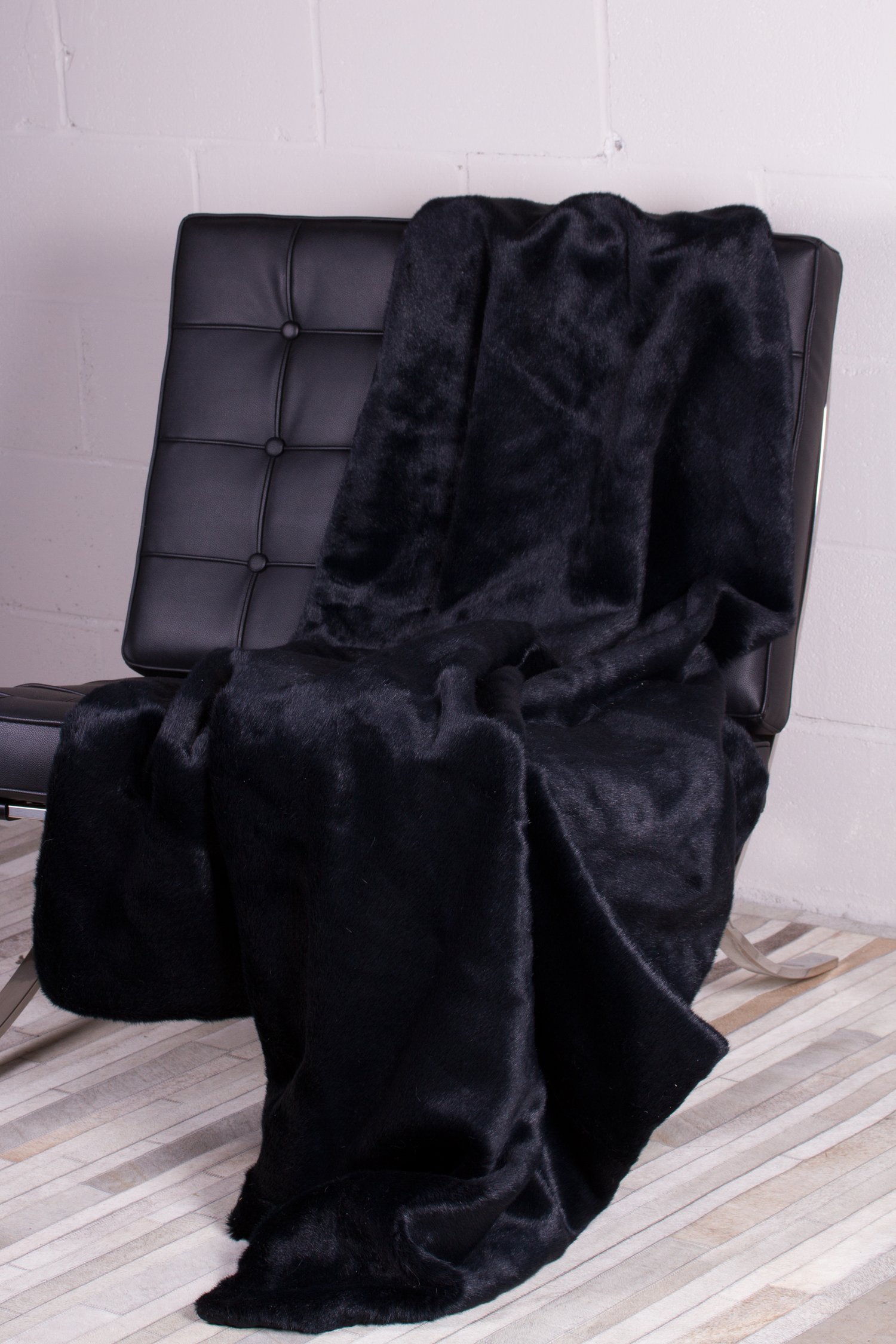 Image of Omaha Black Mink Throw