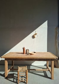 Image 1 of LA TABLE EN CHÊNE MASSIF