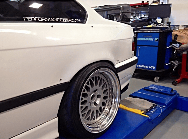 e36 rear overfenders