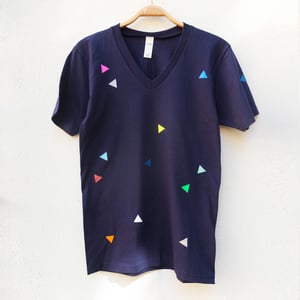 Image of T-Shirt Triangle navy ADULTS/ V neck