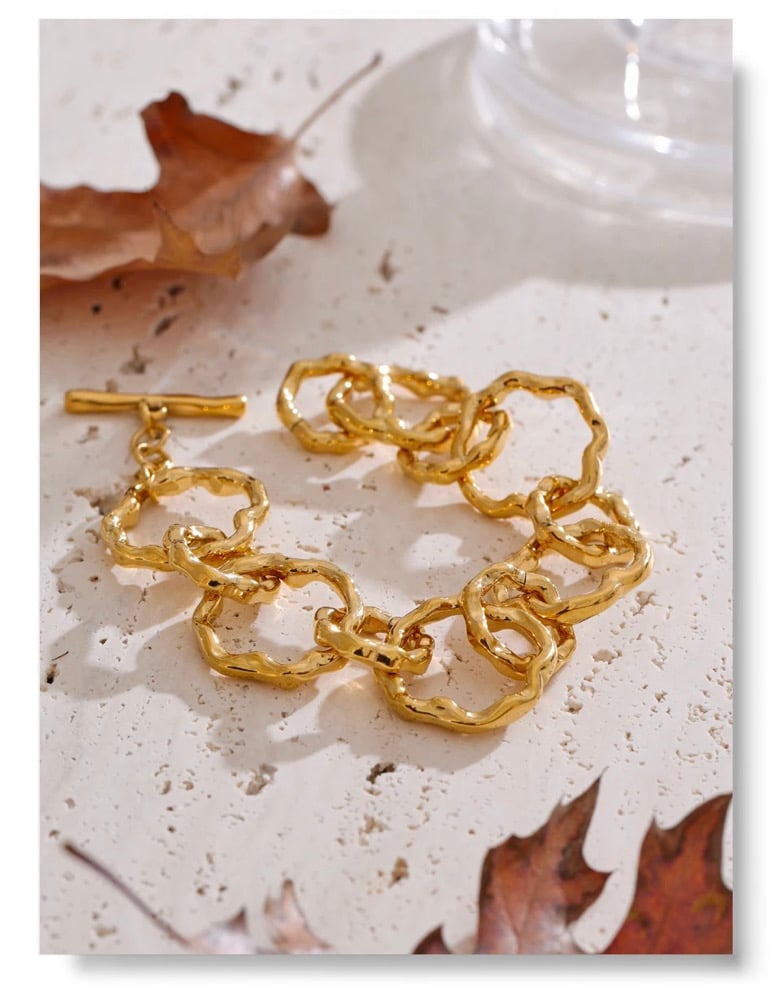 Image of SIRENA 18ct Gold Plated Hammered Chain Bracelet 