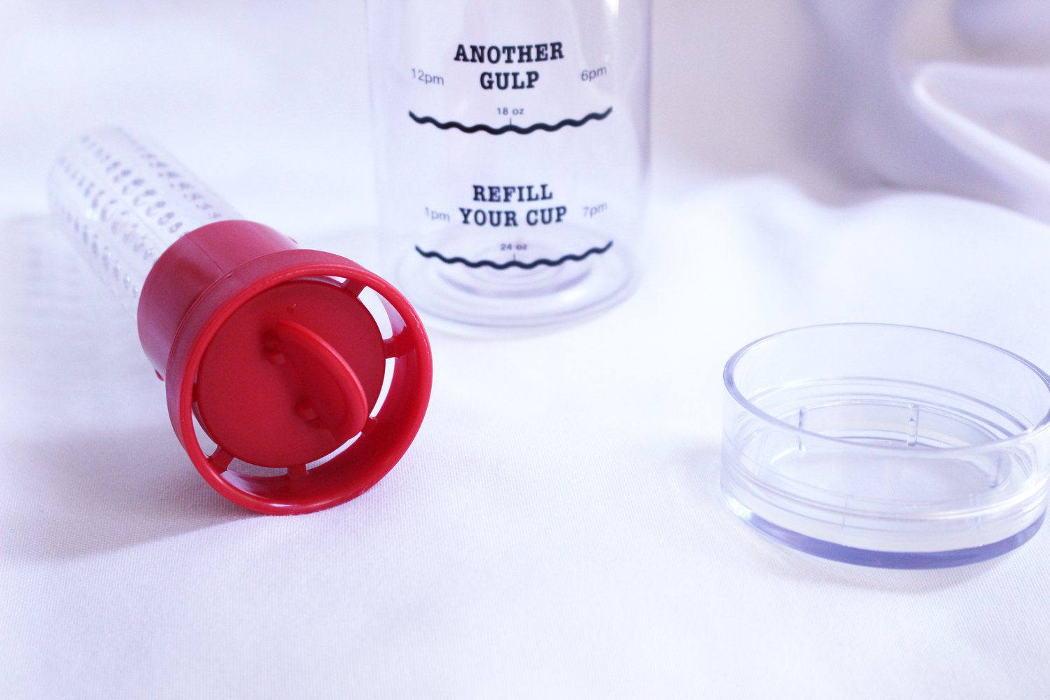 Image of Infusion Water Bottle with Drink Tracker - Red