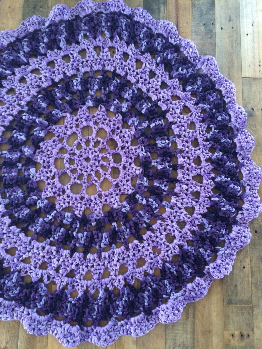 Image of Purple 2 tone crochet doily rug