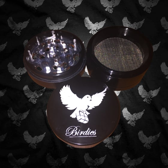 Image of Black/White Grinder