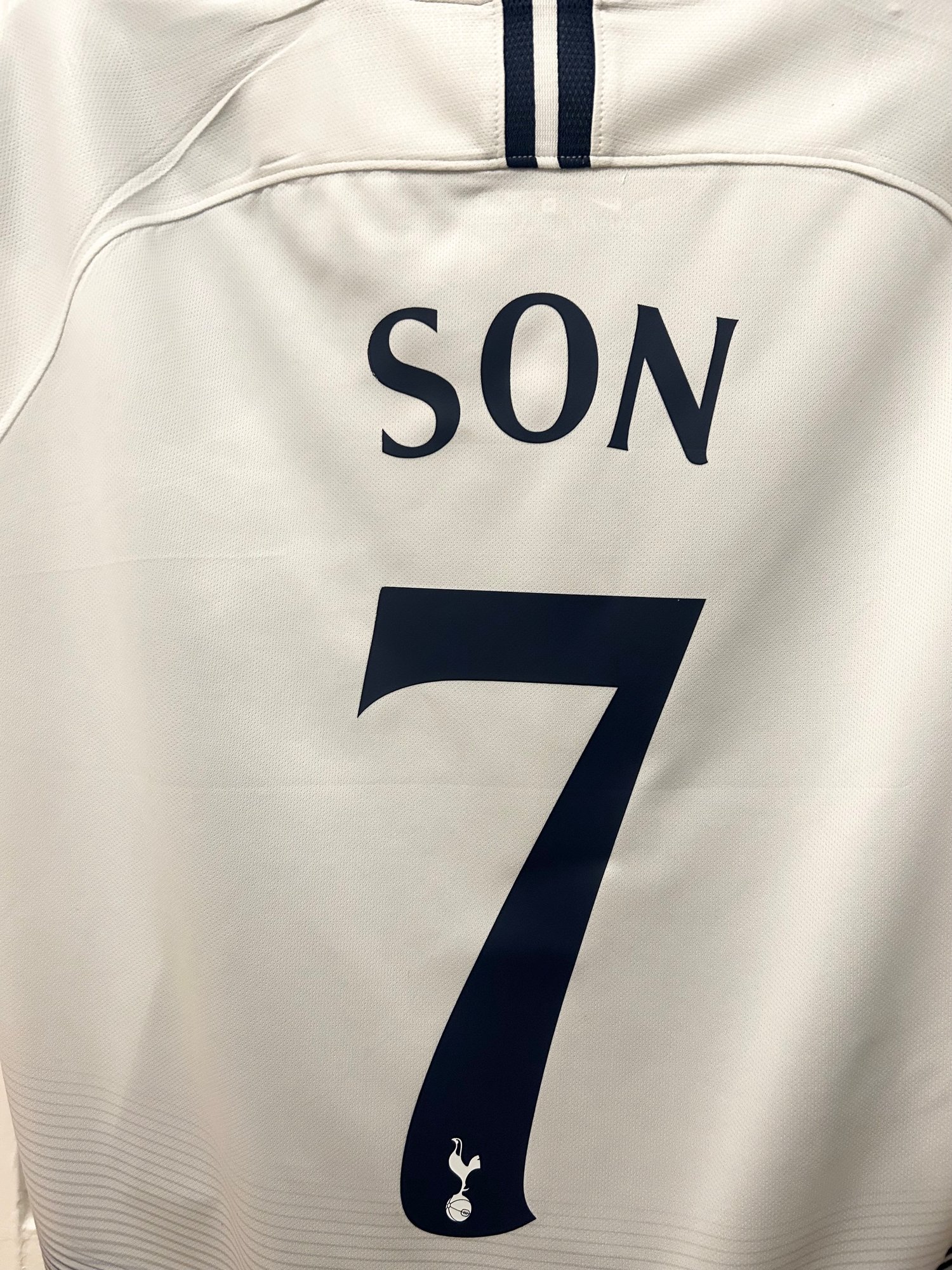 Image of Tottenham Hotspur “SON 7” 2018/19 UCL Final Home Shirt + patches (XL)