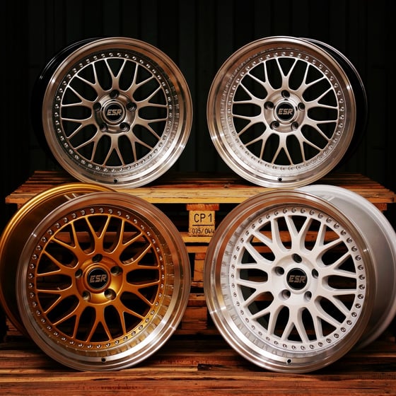 Image of VSXX STYLE WHEELS ESR SR01