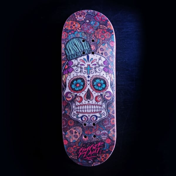 Image of Fingerplant - Skull