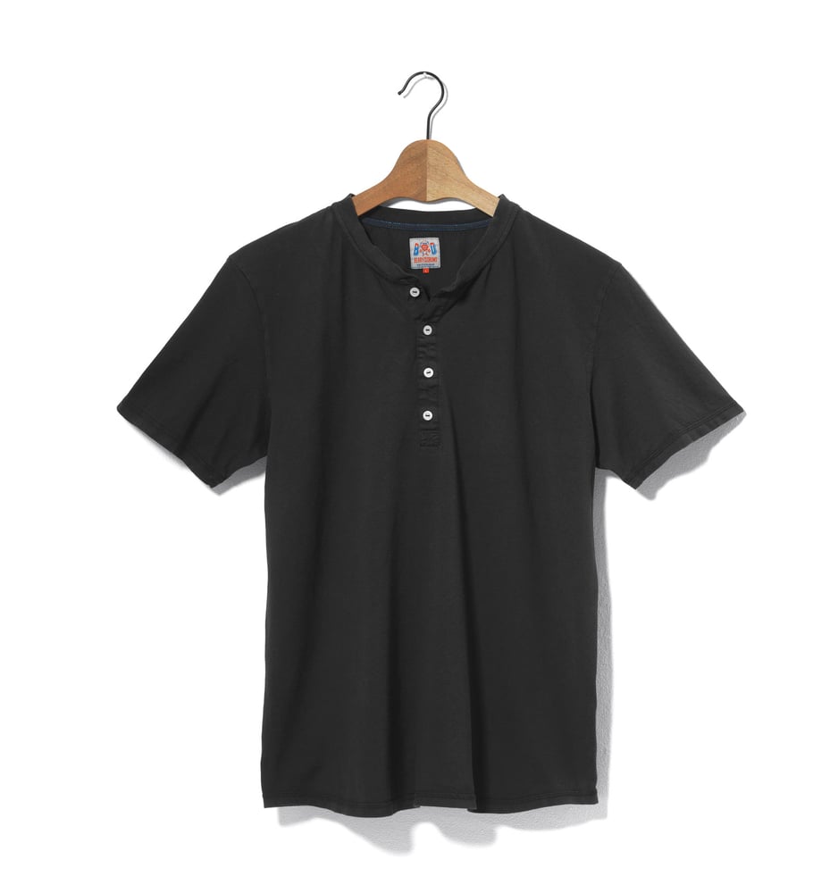 Image of Henley 1/4 Black