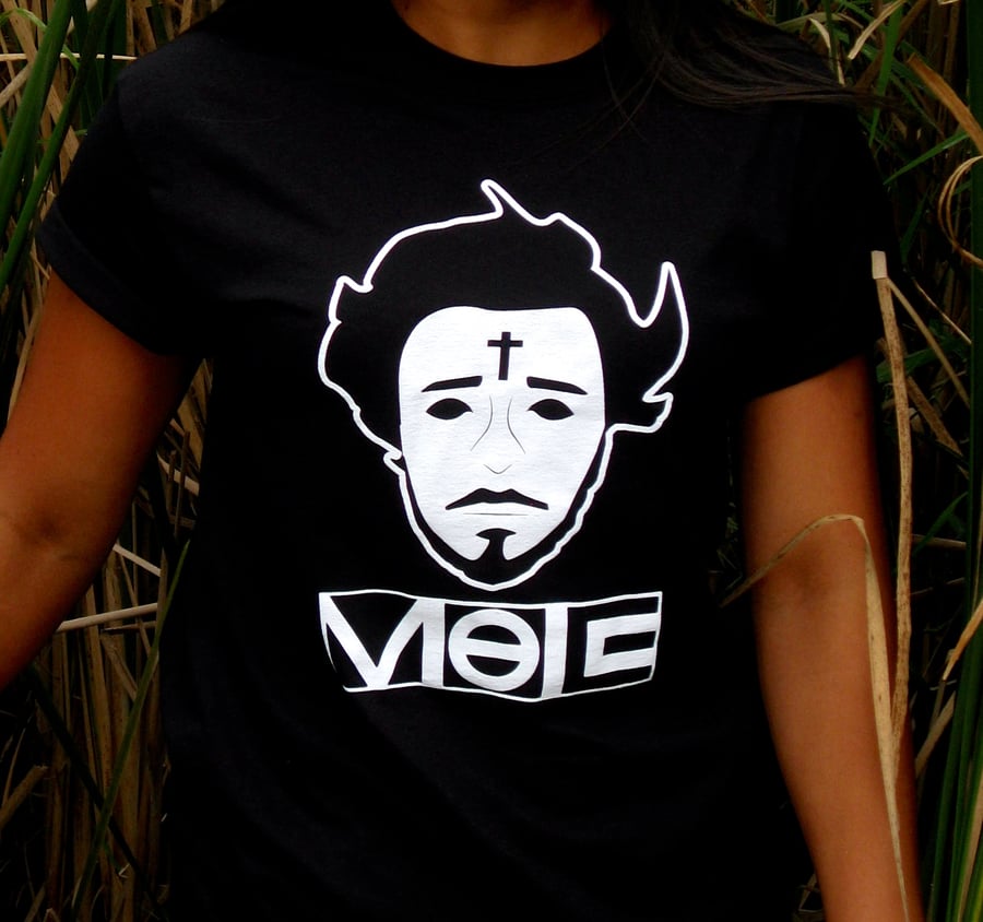 Image of VOE: Face Portrait Shirt