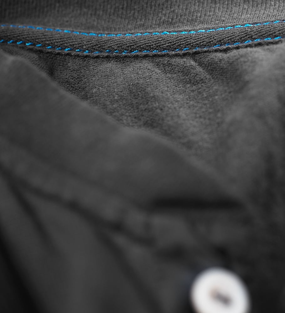 Image of Henley 1/4 Black