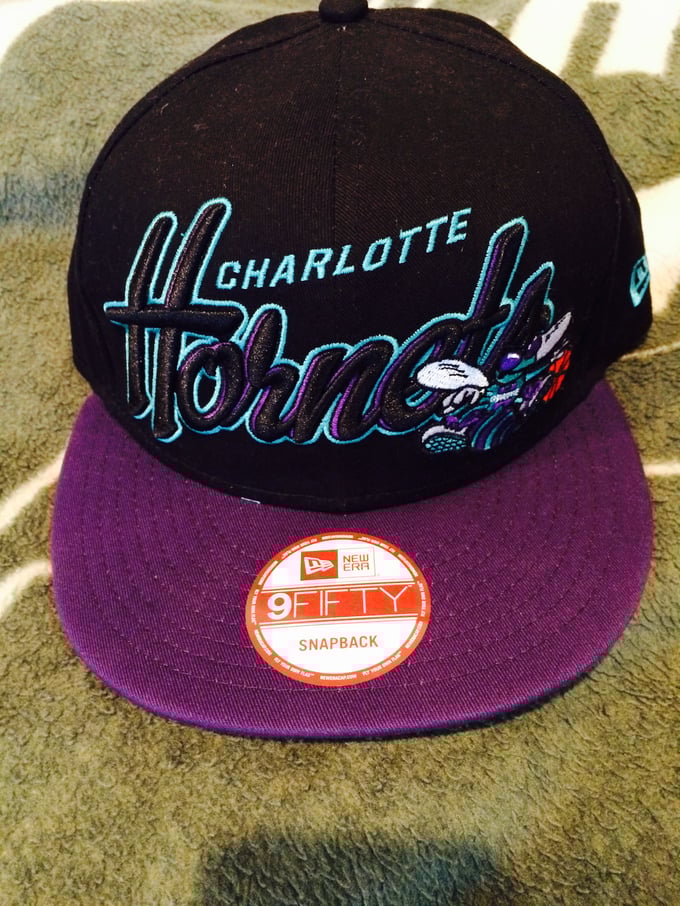 Image of New Era Charlotte Hornets Snapback