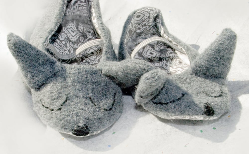 Image of Little wolf baby shoes