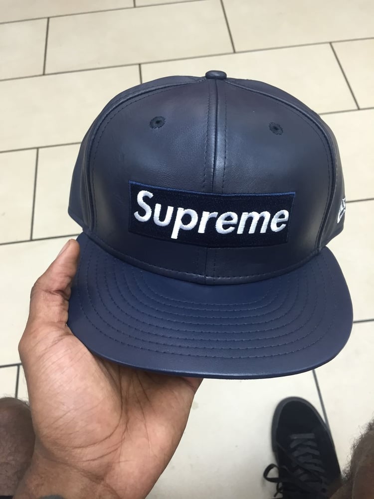 Supreme FW15 Navy Box Logo New Era 7 & 5/8 / GLΛZEDNEWYORK