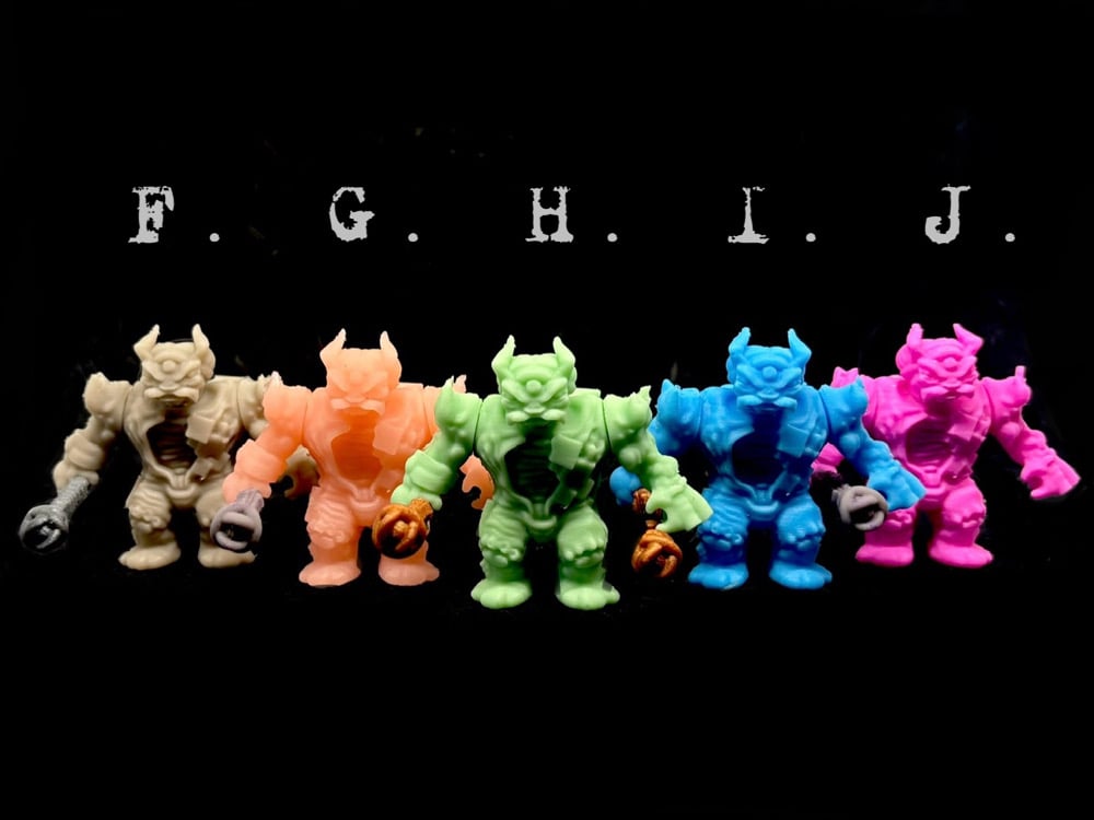 Image of Yoru (Bounty Hunters) [Malformers Series 2]