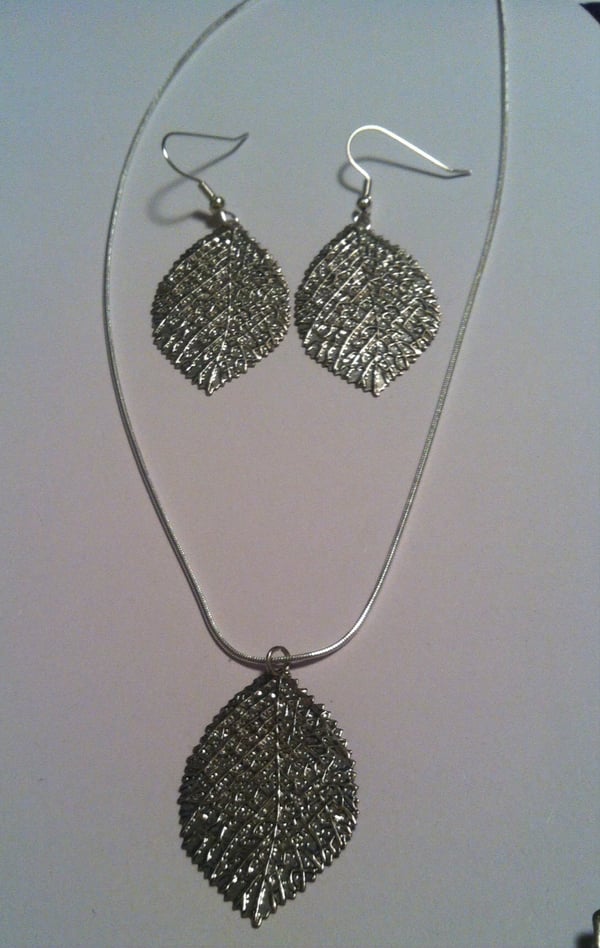 Image of Silver leaf set