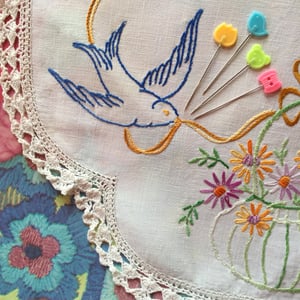 Image of Bird, Tulip, Bear & Spool Sewing pins