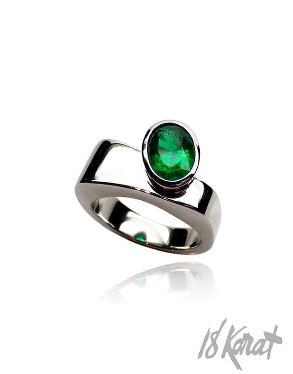 Loraine's Emerald Ring - 18Karat Studio+Gallery