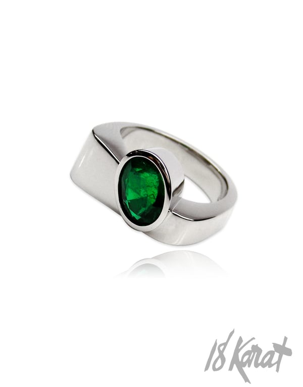 Loraine's Emerald Ring - 18Karat Studio+Gallery