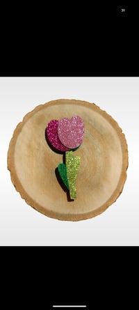 Image 1 of Broche tulipe à paillettes 