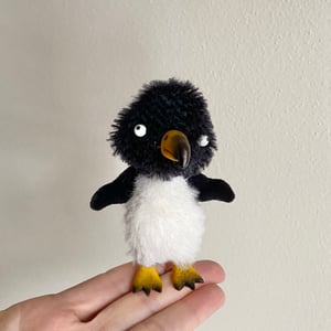 Image of Scrappy Penguin #2