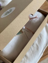 Image 9 of Box de Brocante « Blanche Bénédiction »