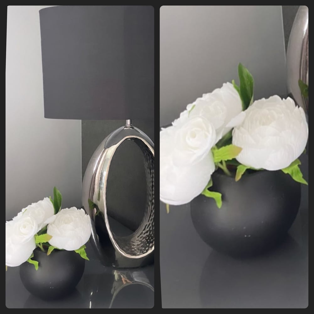Image of Bedside flower bowls 